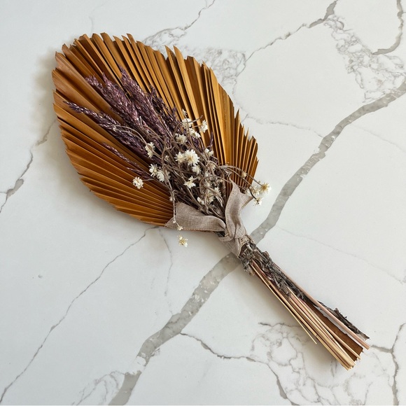 Anthropologie Dried Flower Home Decor - Picture 1 of 5